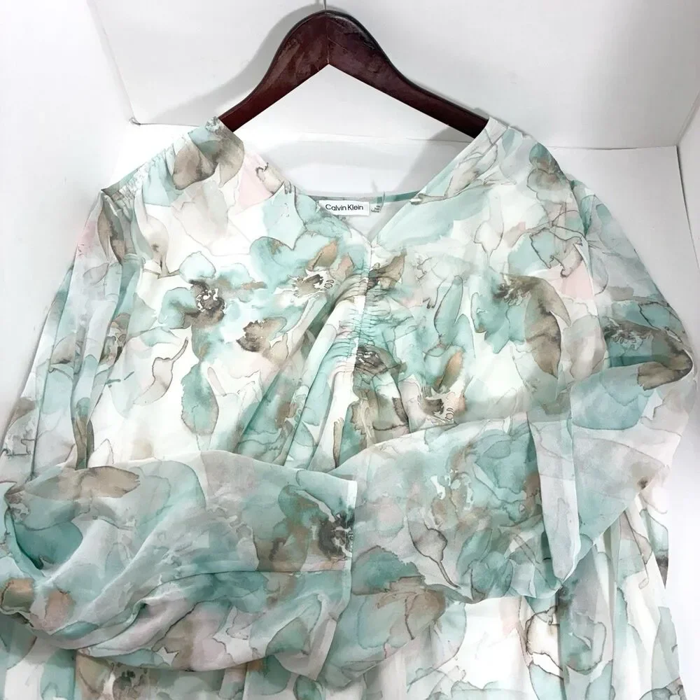 Calvin Klein Water Color Floral Lightweight Blouse Plus Size 2X Women’s